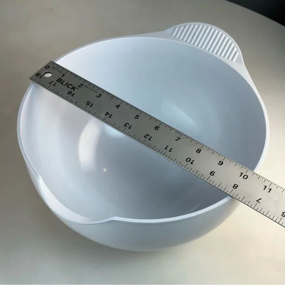 Rosti Mepal 4L White Melamine Tip’n Mix Bowl 2408 Designer Koen DeWinter Denmark